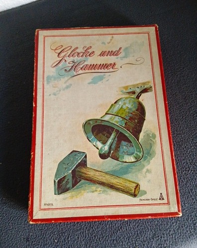Antik glocke und hammer - antik,