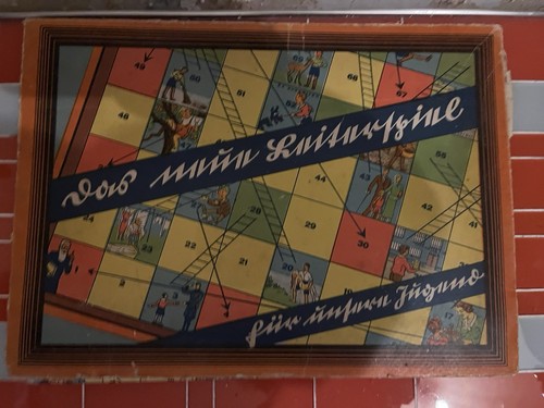 Museales brettspiel antik - museales,